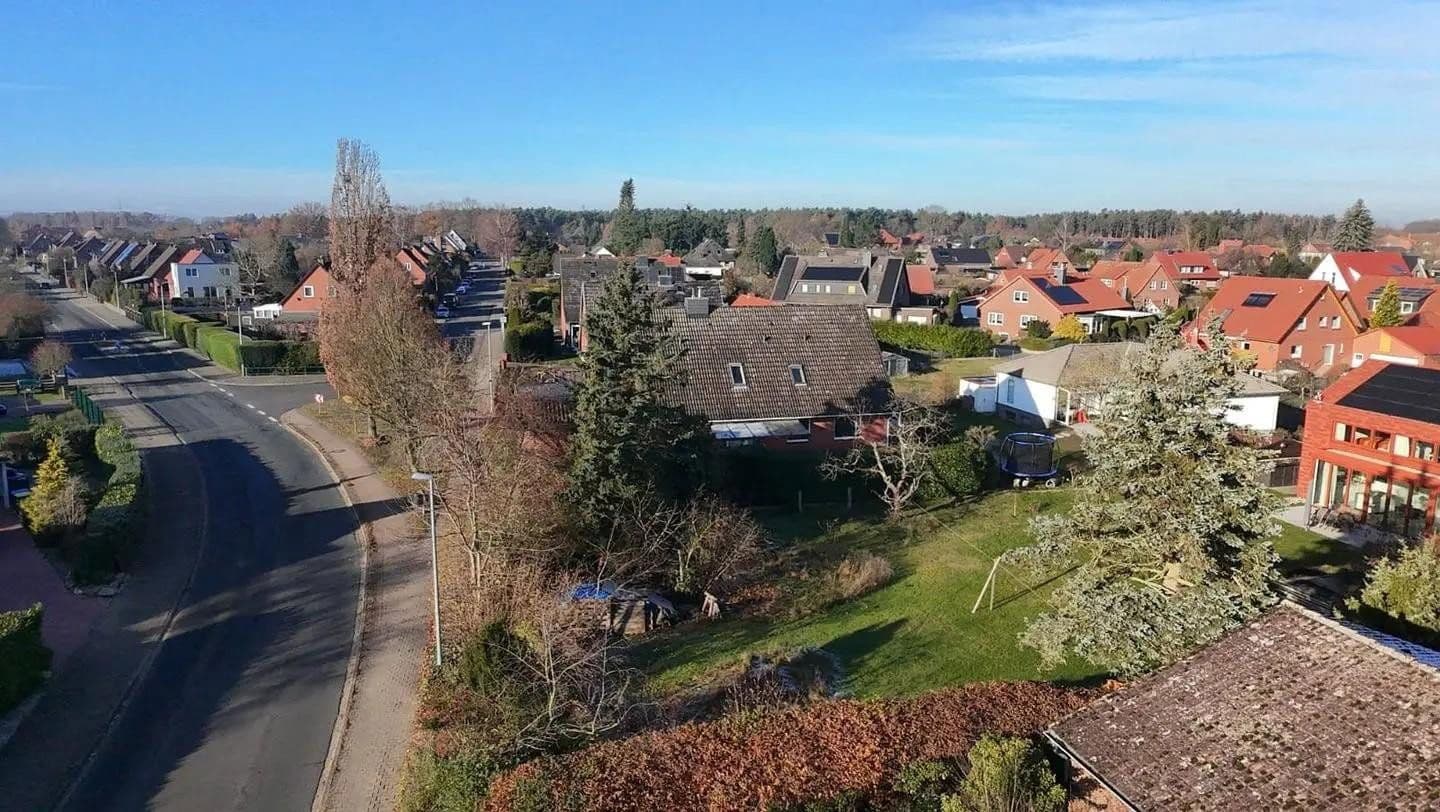 Predaj pozemku 660 m², Dachtmisser Straße 18, Reppenstedt, Dolné Sasko Predaj pozemku 660 m², Dachtmisser Straße 18, Reppenstedt, Dolné Sasko