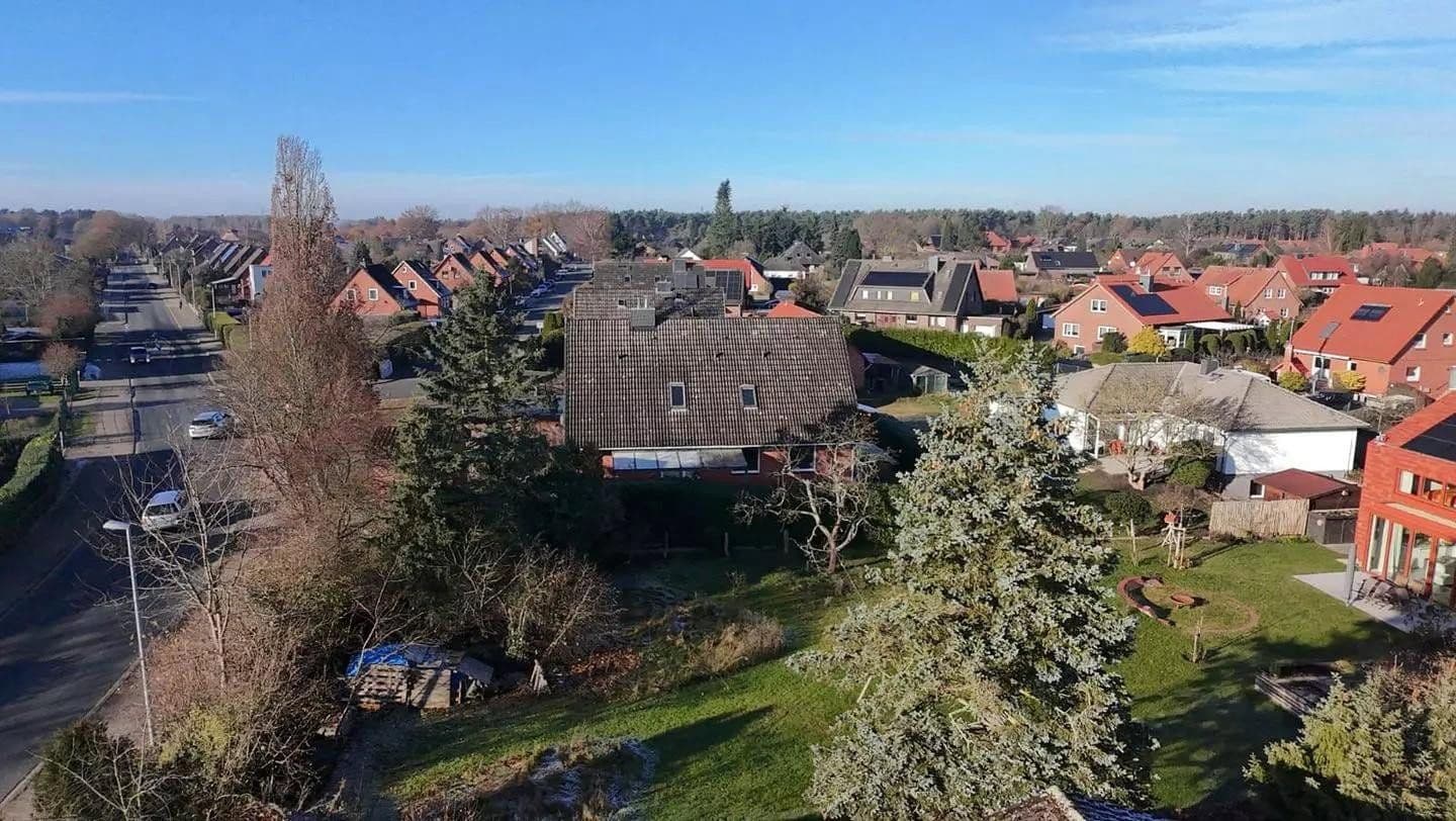 Predaj pozemku 660 m², Dachtmisser Straße 18, Reppenstedt, Dolné Sasko Predaj pozemku 660 m², Dachtmisser Straße 18, Reppenstedt, Dolné Sasko