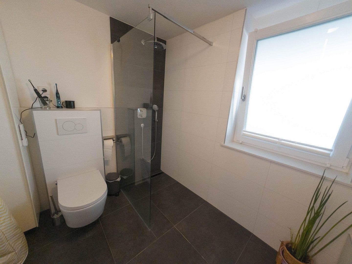 Prenájom bytu 4-izbový 97 m², Büsnauer Straße 15, Leonberg, Bádensko-Wurttembersko Prenájom bytu 4-izbový 97 m², Büsnauer Straße 15, Leonberg, Bádensko-Wurttembersko