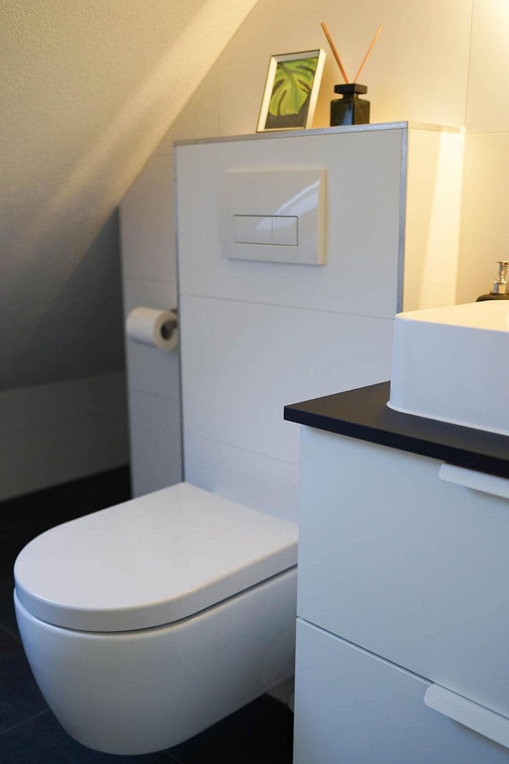 Prenájom bytu 4-izbový 97 m², Büsnauer Straße 15, Leonberg, Bádensko-Wurttembersko Prenájom bytu 4-izbový 97 m², Büsnauer Straße 15, Leonberg, Bádensko-Wurttembersko