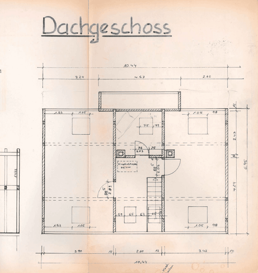 Prenájom bytu 4-izbový 97 m², Büsnauer Straße 15, Leonberg, Bádensko-Wurttembersko Prenájom bytu 4-izbový 97 m², Büsnauer Straße 15, Leonberg, Bádensko-Wurttembersko