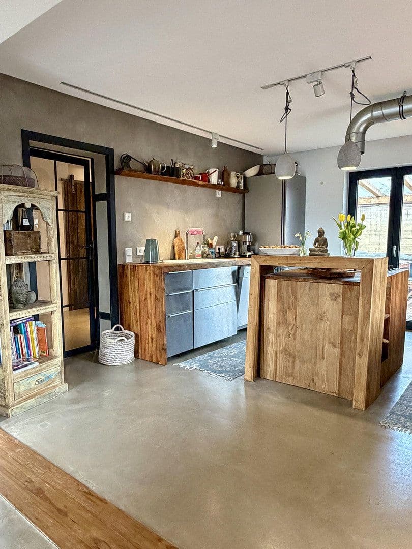 Predaj domu 285 m², pozemek 672 m², windach, Bavorsko Predaj domu 285 m², pozemek 672 m², windach, Bavorsko