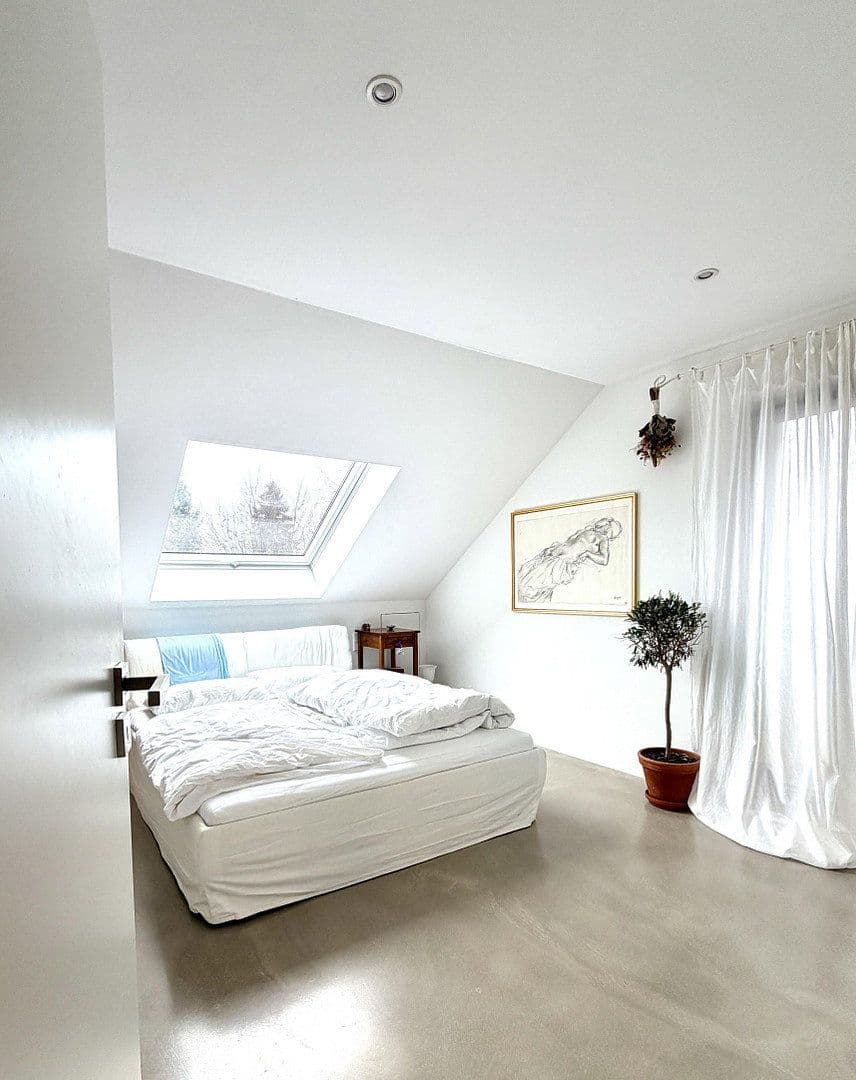 Predaj domu 285 m², pozemek 672 m², windach, Bavorsko Predaj domu 285 m², pozemek 672 m², windach, Bavorsko