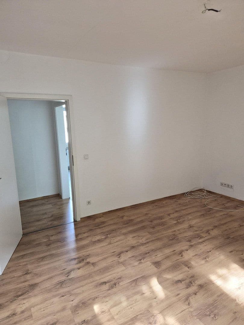 Prenájom bytu 1-izbový 43 m², Robert-Koch-Straße 8, Leverkusen, Severné Porýnie - Westfálsko Prenájom bytu 1-izbový 43 m², Robert-Koch-Straße 8, Leverkusen, Severné Porýnie - Westfálsko