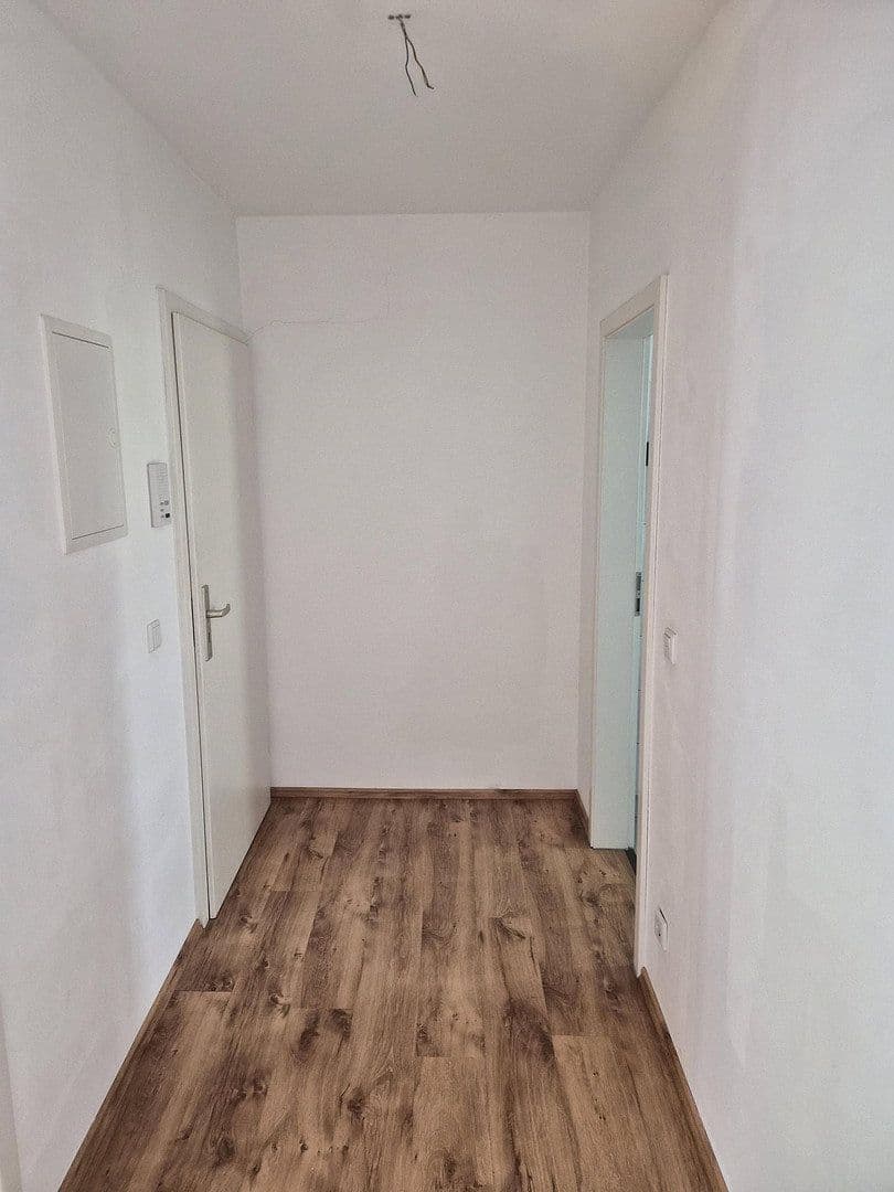 Prenájom bytu 1-izbový 43 m², Robert-Koch-Straße 8, Leverkusen, Severné Porýnie - Westfálsko Prenájom bytu 1-izbový 43 m², Robert-Koch-Straße 8, Leverkusen, Severné Porýnie - Westfálsko