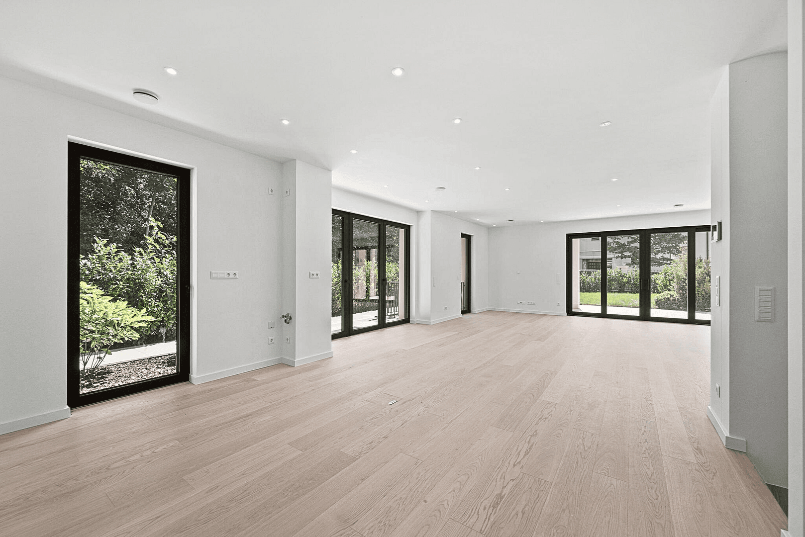Predaj domu 246 m², pozemek 306 m², Sembdnerstraße 6, Germering, Bavorsko Predaj domu 246 m², pozemek 306 m², Sembdnerstraße 6, Germering, Bavorsko