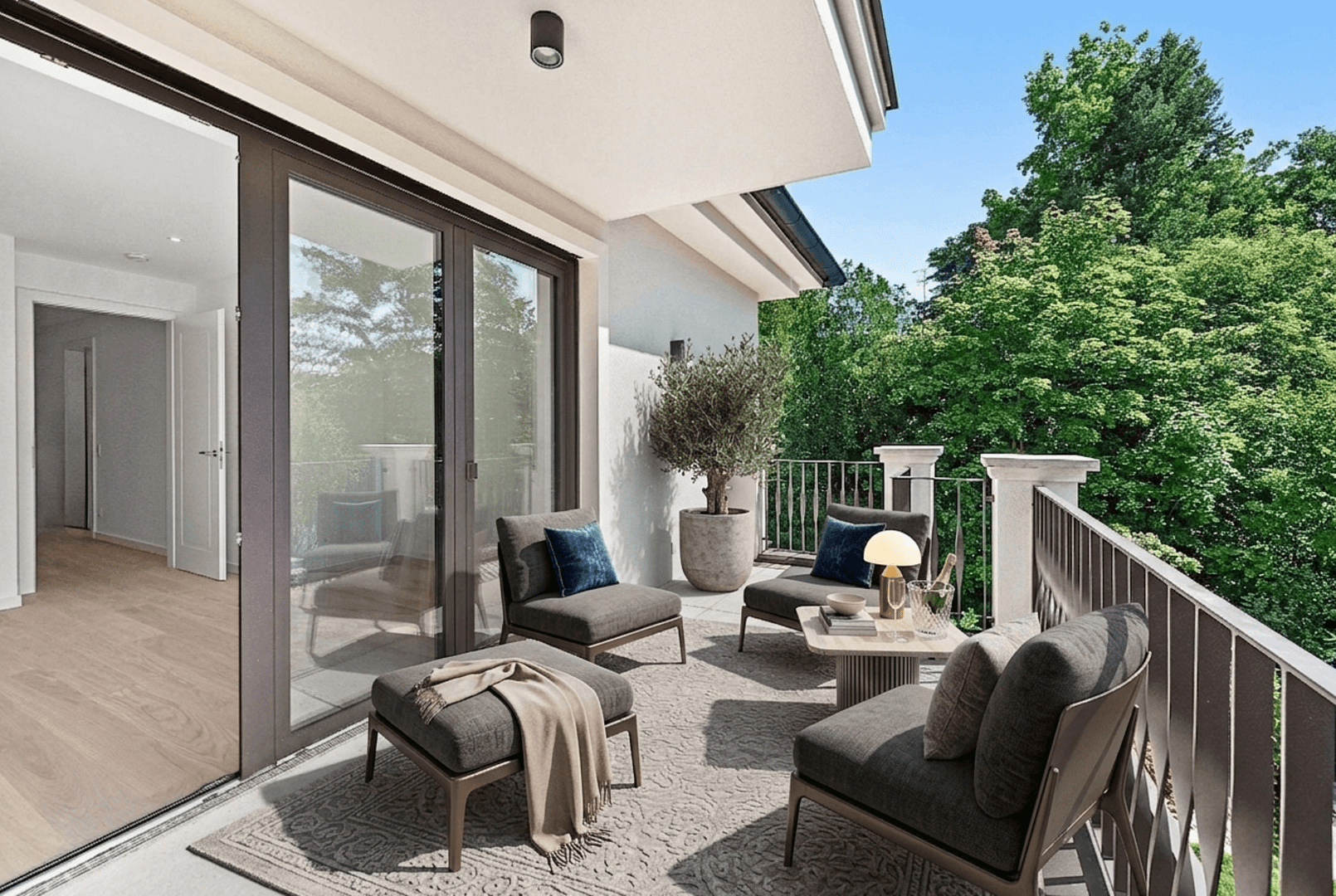 Predaj domu 246 m², pozemek 306 m², Sembdnerstraße 6, Germering, Bavorsko Predaj domu 246 m², pozemek 306 m², Sembdnerstraße 6, Germering, Bavorsko