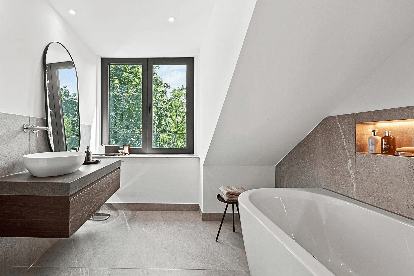 Predaj domu 246 m², pozemek 306 m², Sembdnerstraße 6, Germering, Bavorsko Predaj domu 246 m², pozemek 306 m², Sembdnerstraße 6, Germering, Bavorsko