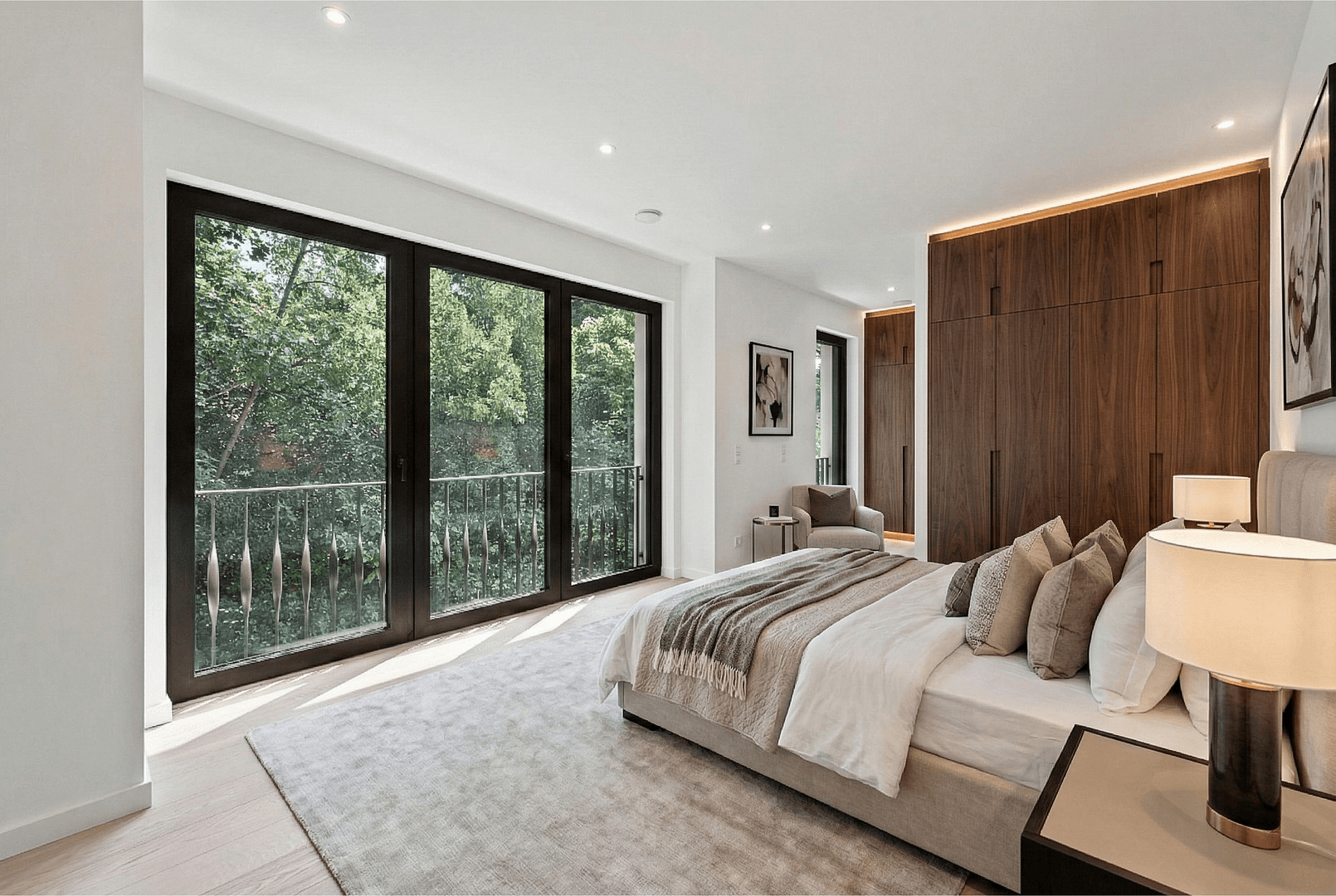 Predaj domu 246 m², pozemek 306 m², Sembdnerstraße 6, Germering, Bavorsko Predaj domu 246 m², pozemek 306 m², Sembdnerstraße 6, Germering, Bavorsko