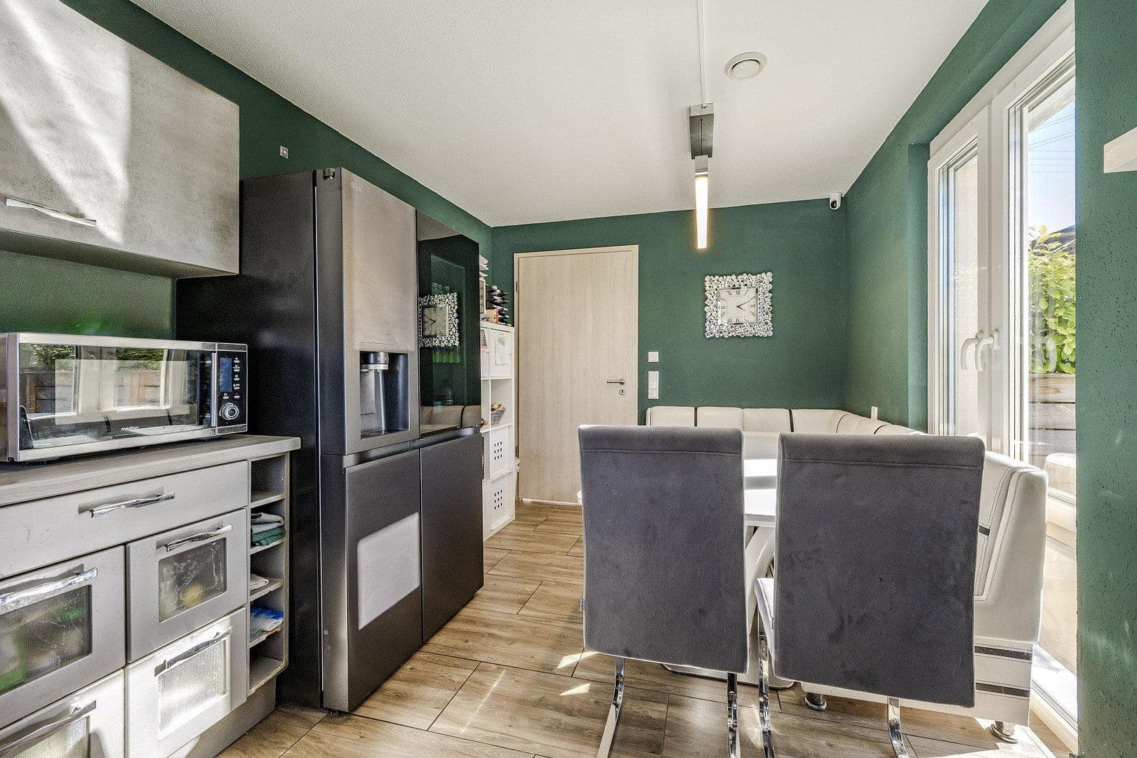 Predaj bytu 5-izbový 131 m², Pappelstraße 6, Weil der Stadt, Bádensko-Wurttembersko Predaj bytu 5-izbový 131 m², Pappelstraße 6, Weil der Stadt, Bádensko-Wurttembersko