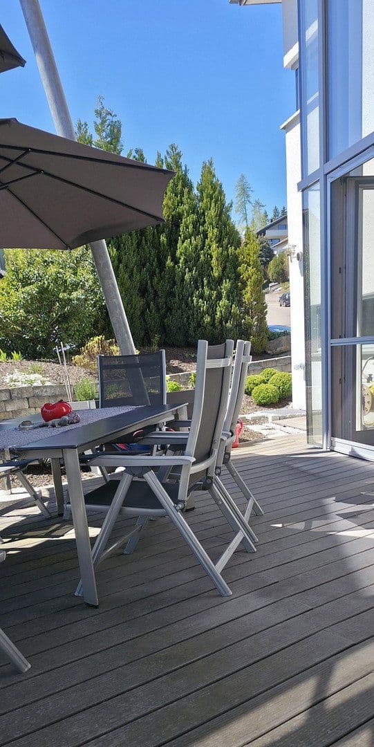 Predaj domu 152 m², pozemek 1.541 m², Albstadt, Bádensko-Wurttembersko Predaj domu 152 m², pozemek 1.541 m², Albstadt, Bádensko-Wurttembersko
