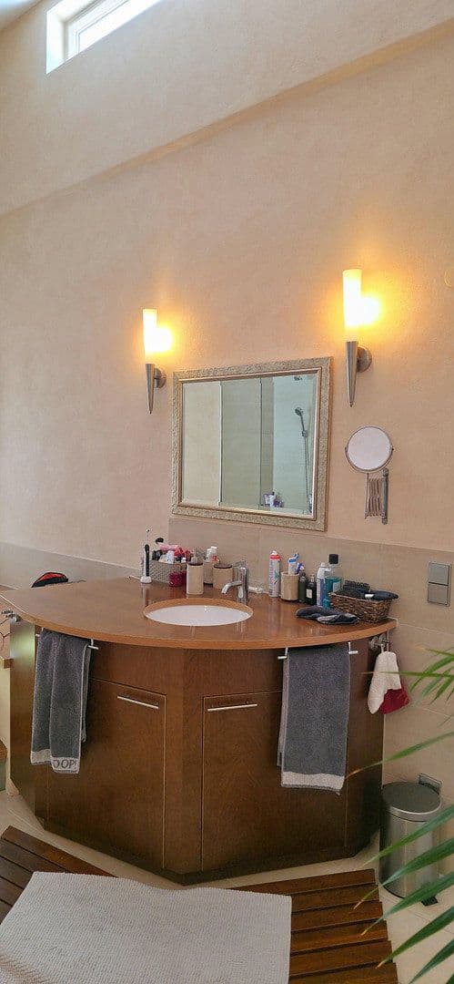 Predaj domu 152 m², pozemek 1.541 m², Albstadt, Bádensko-Wurttembersko Predaj domu 152 m², pozemek 1.541 m², Albstadt, Bádensko-Wurttembersko