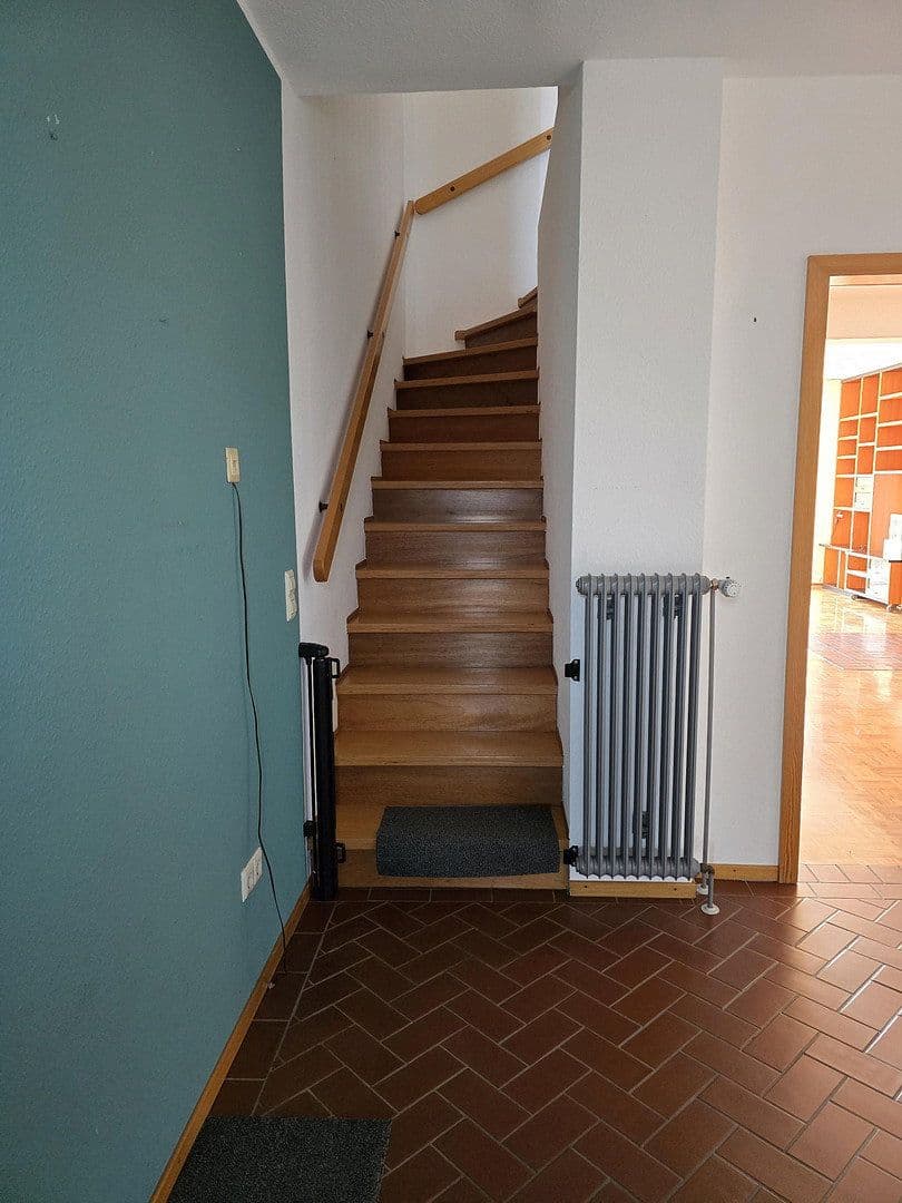 Predaj domu 135 m², pozemek 168 m², Ronnenberg, Dolné Sasko Predaj domu 135 m², pozemek 168 m², Ronnenberg, Dolné Sasko