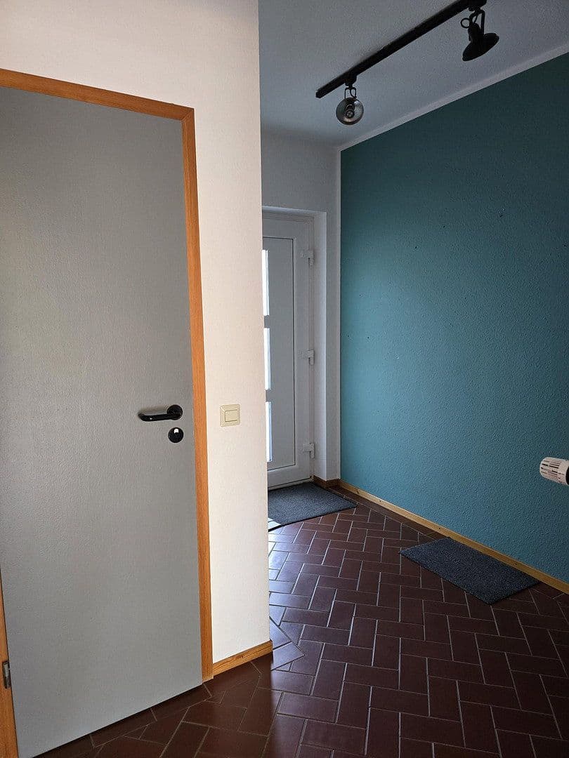 Predaj domu 135 m², pozemek 168 m², Ronnenberg, Dolné Sasko Predaj domu 135 m², pozemek 168 m², Ronnenberg, Dolné Sasko