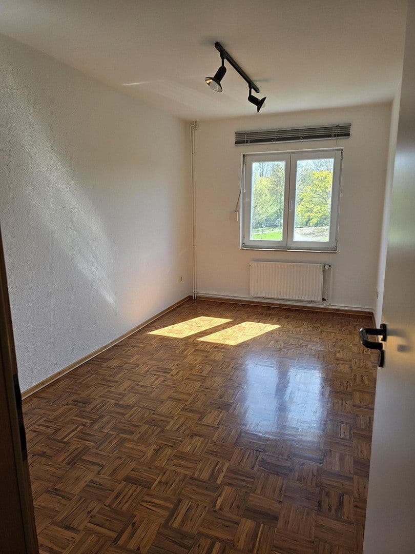 Predaj domu 135 m², pozemek 168 m², Ronnenberg, Dolné Sasko Predaj domu 135 m², pozemek 168 m², Ronnenberg, Dolné Sasko
