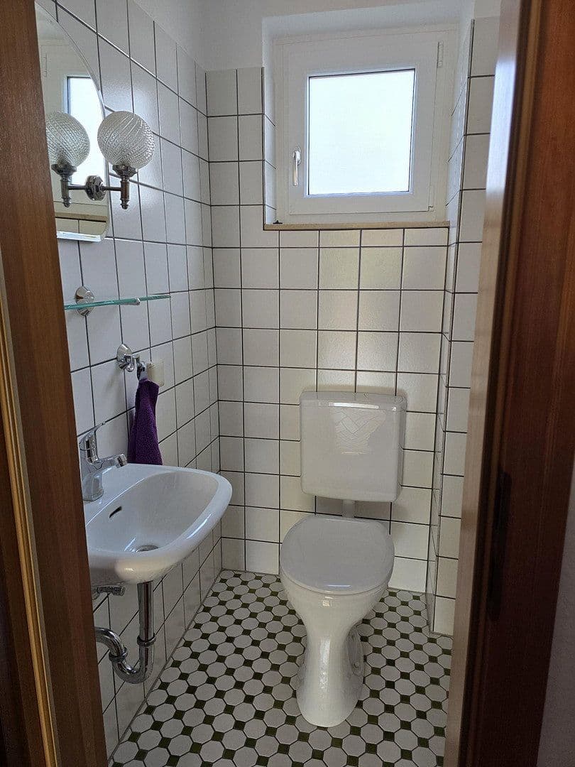 Predaj domu 135 m², pozemek 168 m², Ronnenberg, Dolné Sasko Predaj domu 135 m², pozemek 168 m², Ronnenberg, Dolné Sasko