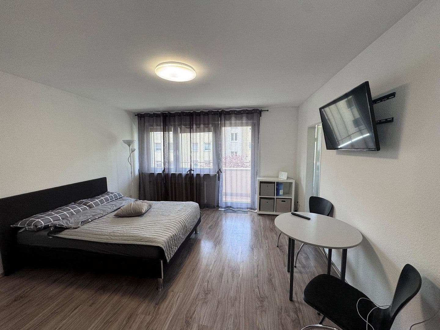 Prenájom bytu 1-izbový 30 m², Schöffenstr., Frankfurt am Main, Hesensko Prenájom bytu 1-izbový 30 m², Schöffenstr., Frankfurt am Main, Hesensko