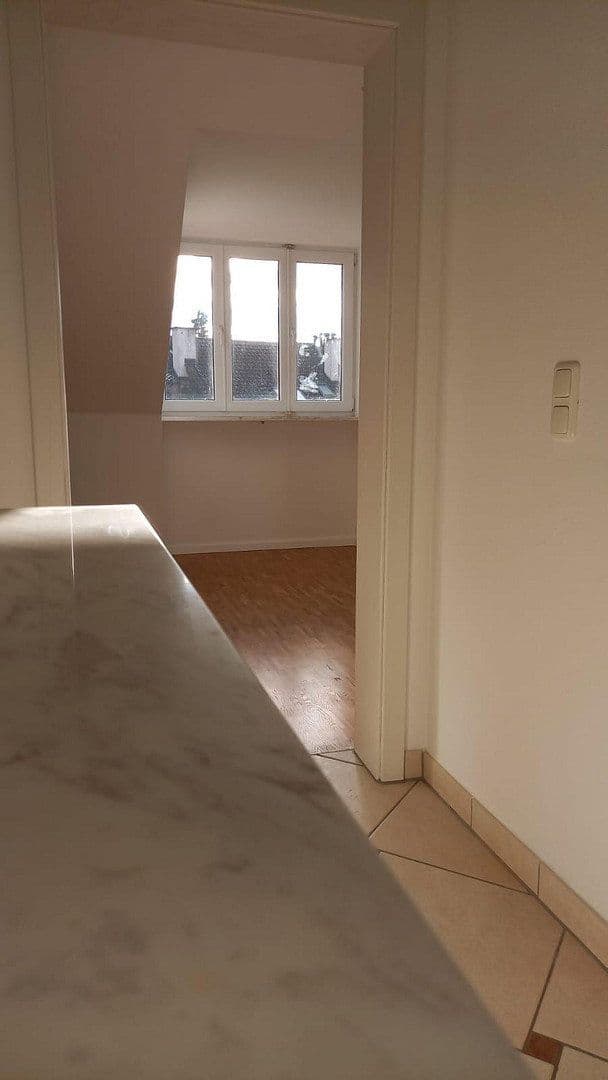 Prenájom domu 174 m², pozemek 256 m², München, Bavorsko Prenájom domu 174 m², pozemek 256 m², München, Bavorsko