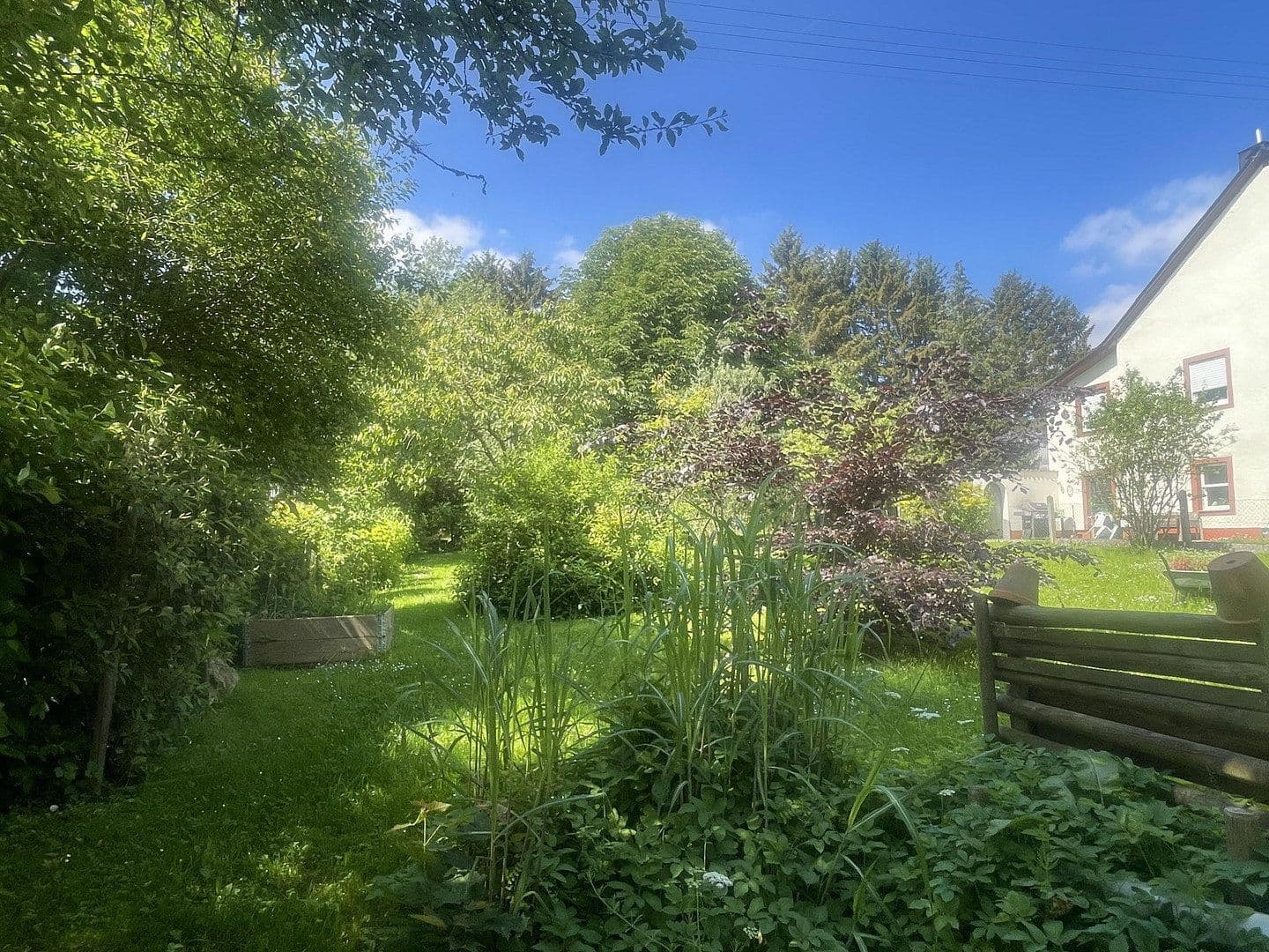 Predaj domu 195 m², pozemek 1.190 m², Üxheim, Porýnie-Falcko Predaj domu 195 m², pozemek 1.190 m², Üxheim, Porýnie-Falcko