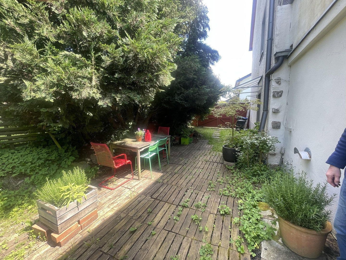 Predaj domu 195 m², pozemek 1.190 m², Üxheim, Porýnie-Falcko Predaj domu 195 m², pozemek 1.190 m², Üxheim, Porýnie-Falcko