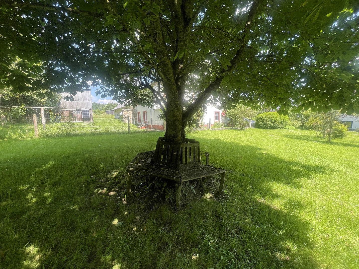 Predaj domu 195 m², pozemek 1.190 m², Üxheim, Porýnie-Falcko Predaj domu 195 m², pozemek 1.190 m², Üxheim, Porýnie-Falcko