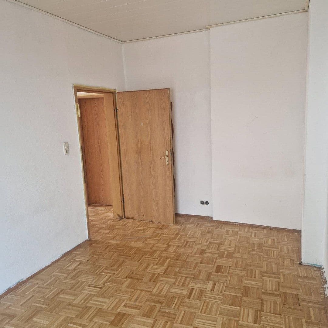 Prenájom bytu 4-izbový 113 m², Bleichstr. 2, Offenbach am Main, Hesensko Prenájom bytu 4-izbový 113 m², Bleichstr. 2, Offenbach am Main, Hesensko