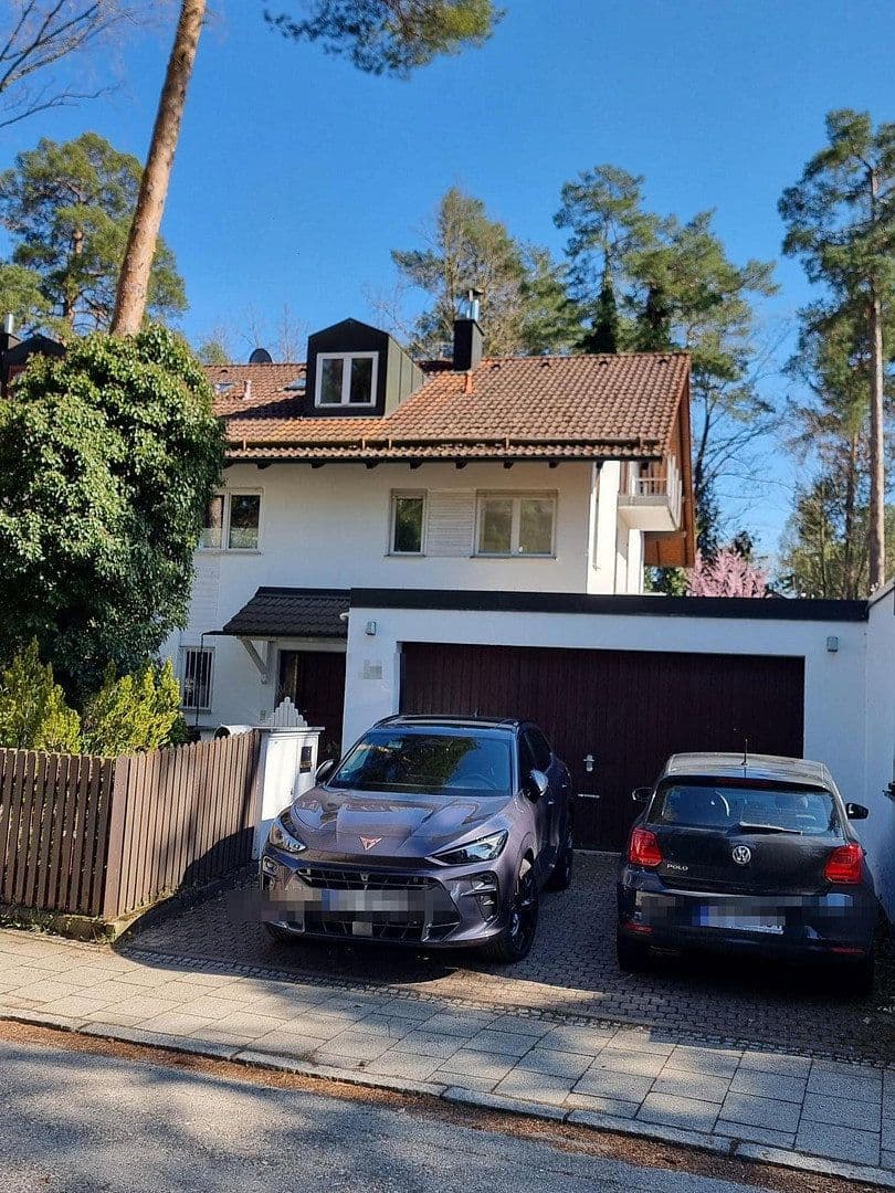 Predaj domu 185 m², pozemek 630 m², Vaterstetten, Bavorsko Predaj domu 185 m², pozemek 630 m², Vaterstetten, Bavorsko