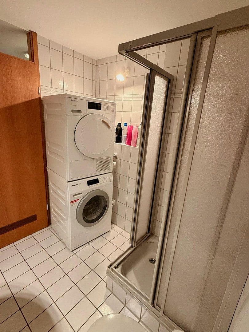 Predaj domu 150 m², pozemek 156 m², Waiblingen, Bádensko-Wurttembersko Predaj domu 150 m², pozemek 156 m², Waiblingen, Bádensko-Wurttembersko
