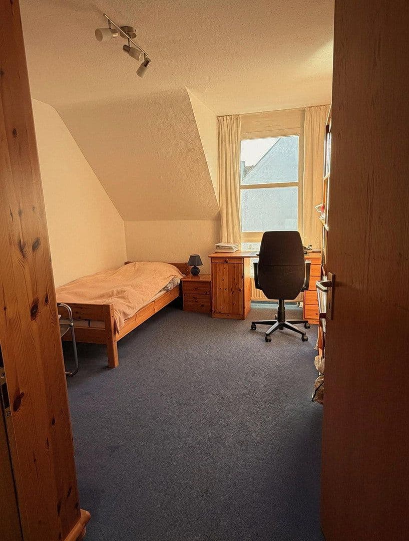 Predaj domu 150 m², pozemek 156 m², Waiblingen, Bádensko-Wurttembersko Predaj domu 150 m², pozemek 156 m², Waiblingen, Bádensko-Wurttembersko