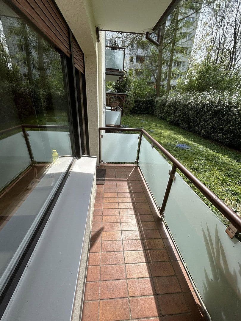 Prenájom bytu 1-izbový 39 m², Karl-Arnold-Straße 29, Meerbusch, Severné Porýnie - Westfálsko Prenájom bytu 1-izbový 39 m², Karl-Arnold-Straße 29, Meerbusch, Severné Porýnie - Westfálsko