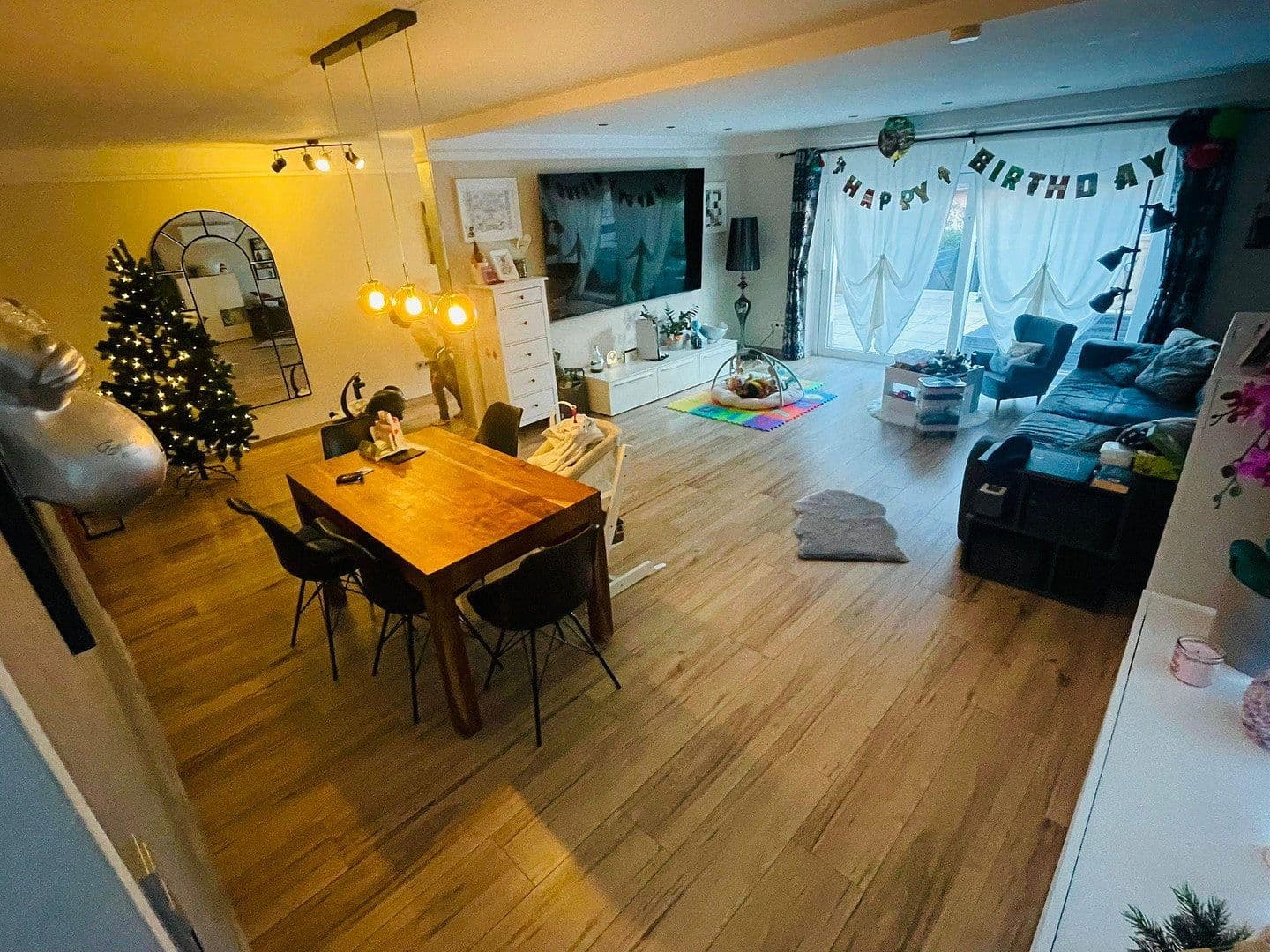 Predaj domu 176 m², pozemek 490 m², Speyerer Straße 23, Römerberg, Porýnie-Falcko Predaj domu 176 m², pozemek 490 m², Speyerer Straße 23, Römerberg, Porýnie-Falcko