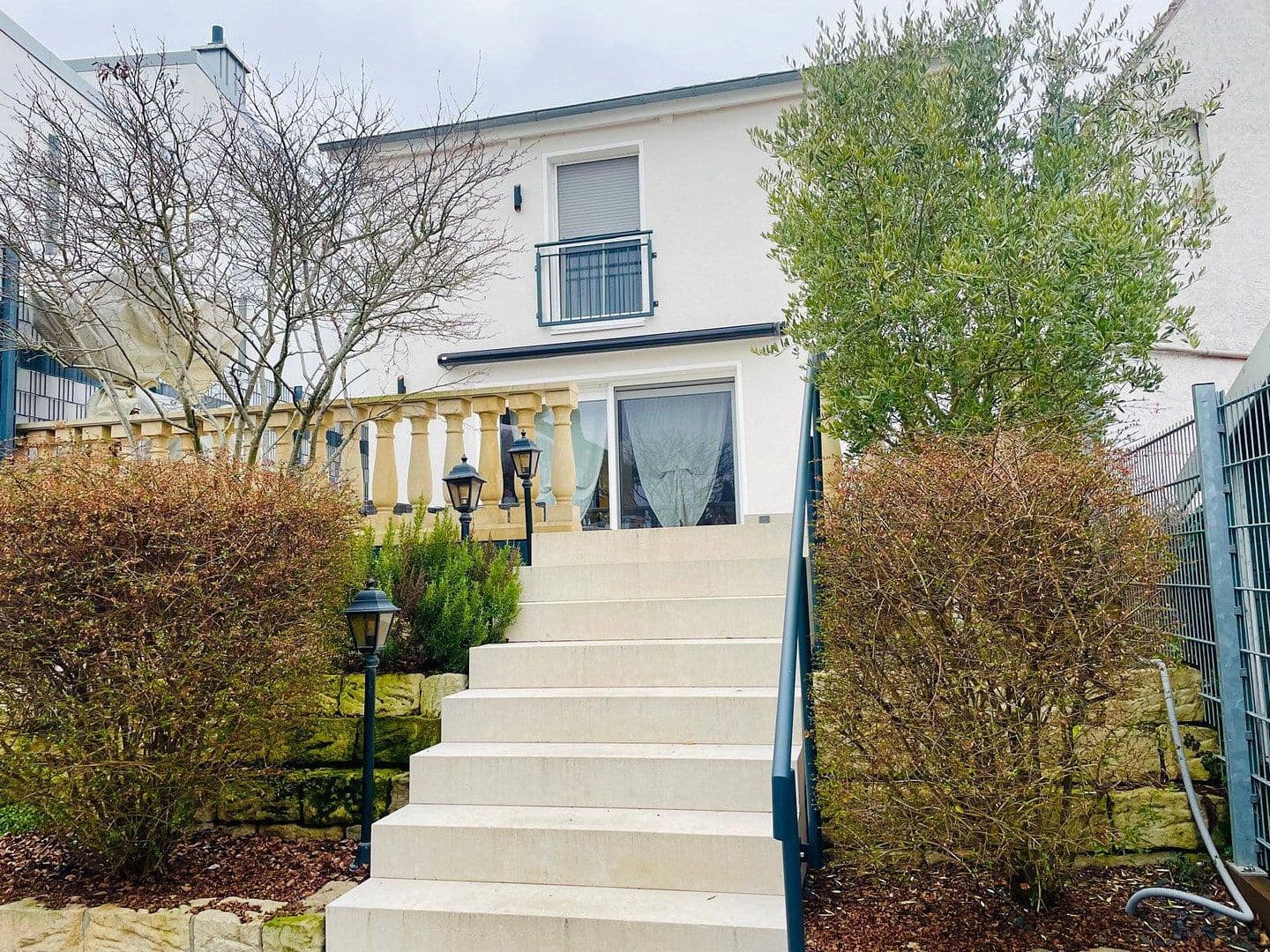 Predaj domu 176 m², pozemek 490 m², Speyerer Straße 23, Römerberg, Porýnie-Falcko Predaj domu 176 m², pozemek 490 m², Speyerer Straße 23, Römerberg, Porýnie-Falcko