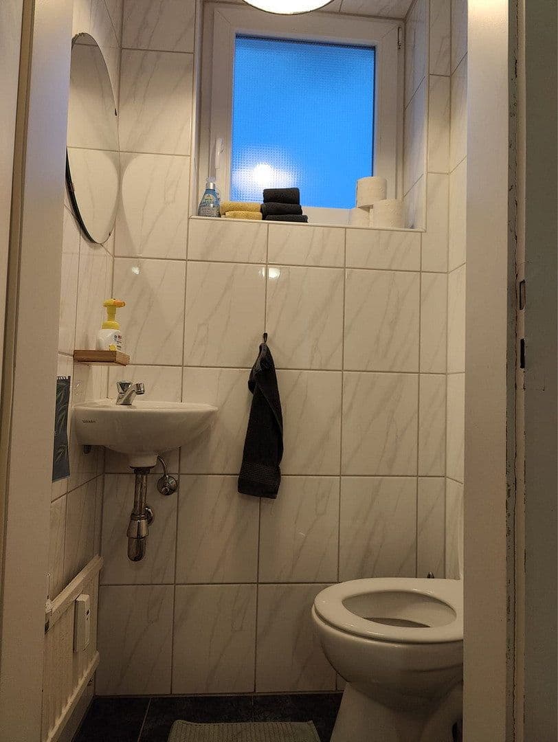 Prenájom bytu 4-izbový 92 m², Ludwigsburg, Bádensko-Wurttembersko Prenájom bytu 4-izbový 92 m², Ludwigsburg, Bádensko-Wurttembersko