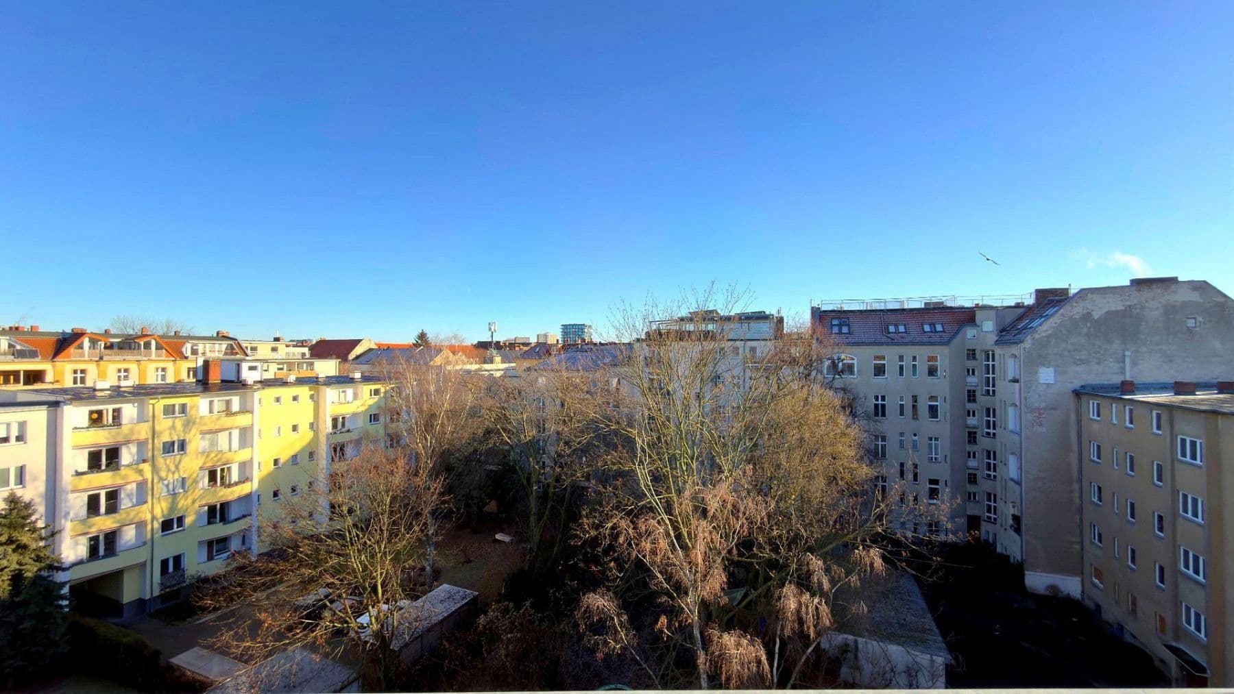 Predaj bytu 3-izbový 75 m², Berlin, Berlín Predaj bytu 3-izbový 75 m², Berlin, Berlín