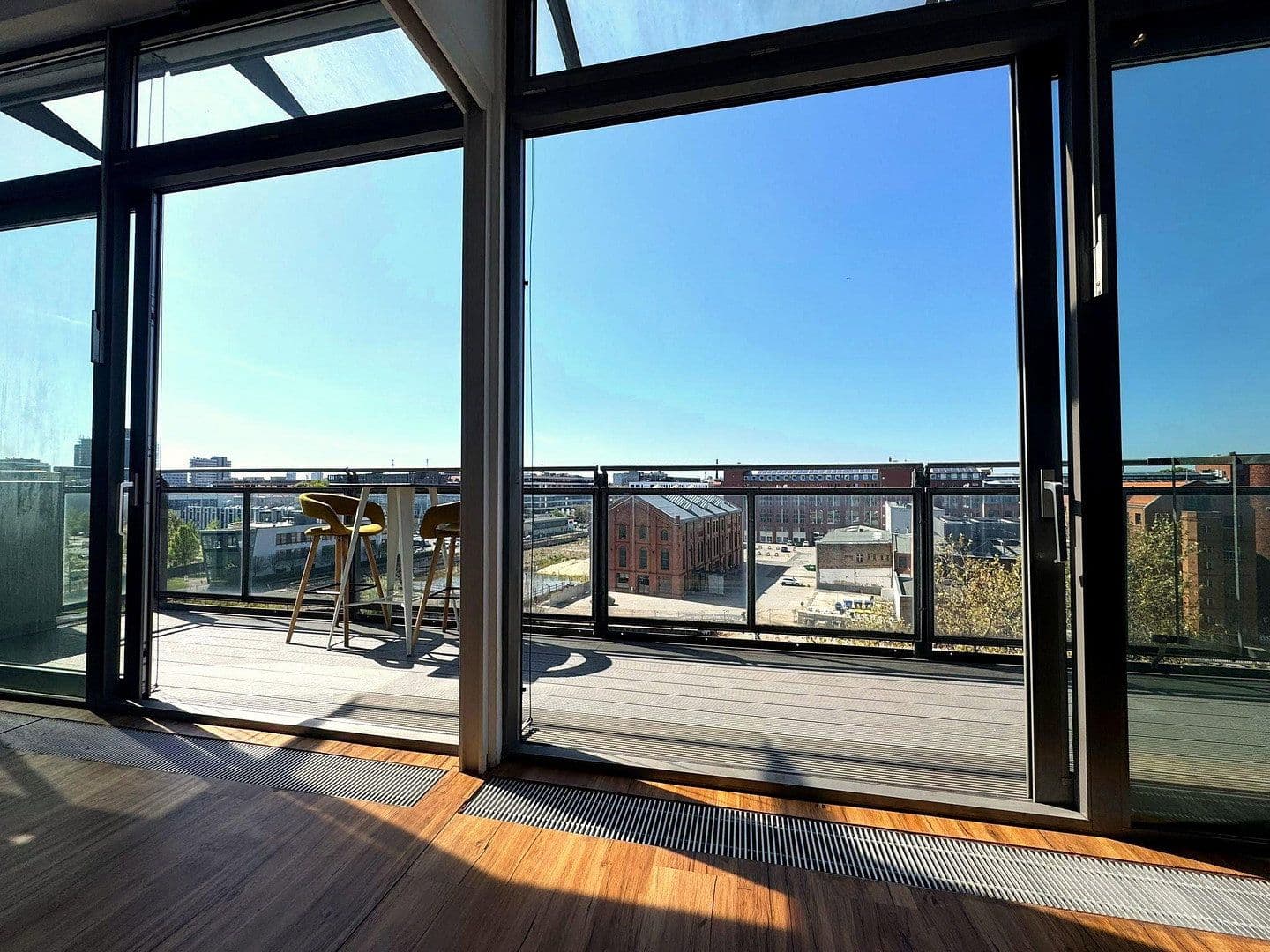 Predaj bytu 3-izbový 75 m², Berlin, Berlín Predaj bytu 3-izbový 75 m², Berlin, Berlín