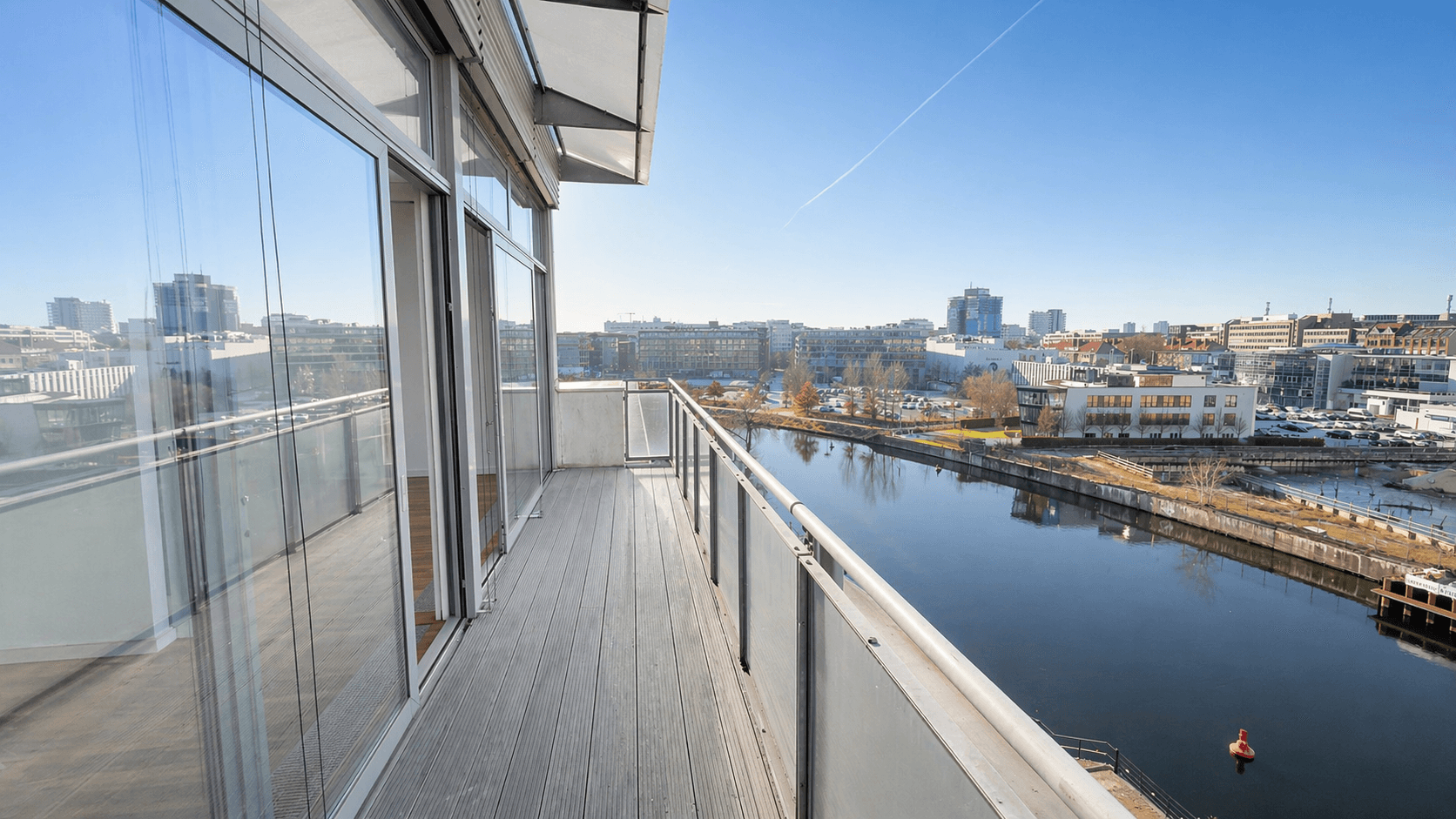 Predaj bytu 3-izbový 75 m², Berlin, Berlín Predaj bytu 3-izbový 75 m², Berlin, Berlín