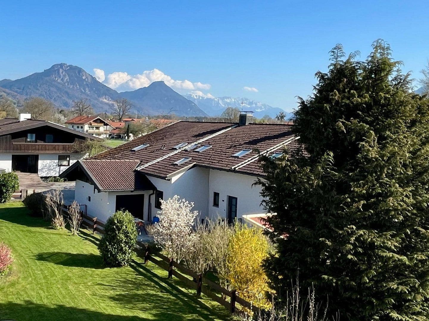 Predaj bytu 4-izbový 93 m², Raubling, Bavorsko Predaj bytu 4-izbový 93 m², Raubling, Bavorsko