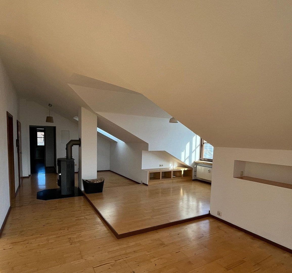 Predaj bytu 4-izbový 93 m², Raubling, Bavorsko Predaj bytu 4-izbový 93 m², Raubling, Bavorsko