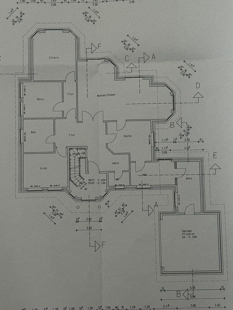 Predaj domu 240 m², pozemek 1.003 m², Buchenstraße 23, Kutenholz, Dolné Sasko Predaj domu 240 m², pozemek 1.003 m², Buchenstraße 23, Kutenholz, Dolné Sasko