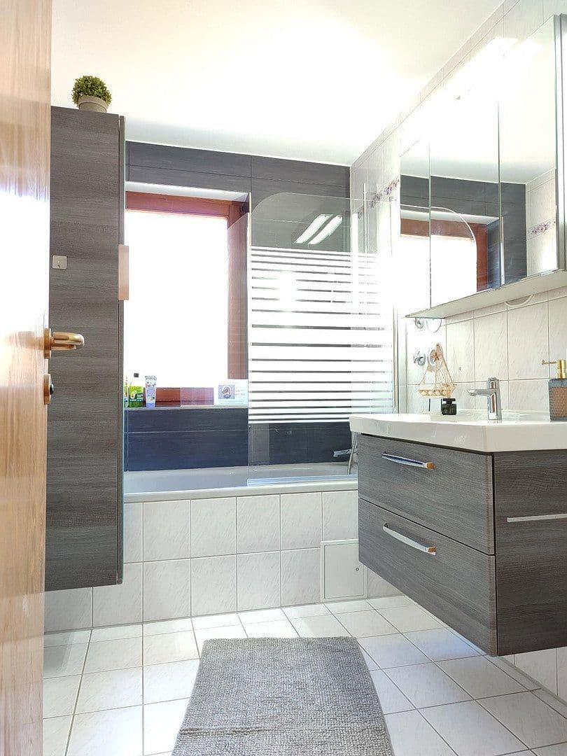 Prenájom bytu 2-izbový 57 m², Steinenbronn, Bádensko-Wurttembersko Prenájom bytu 2-izbový 57 m², Steinenbronn, Bádensko-Wurttembersko