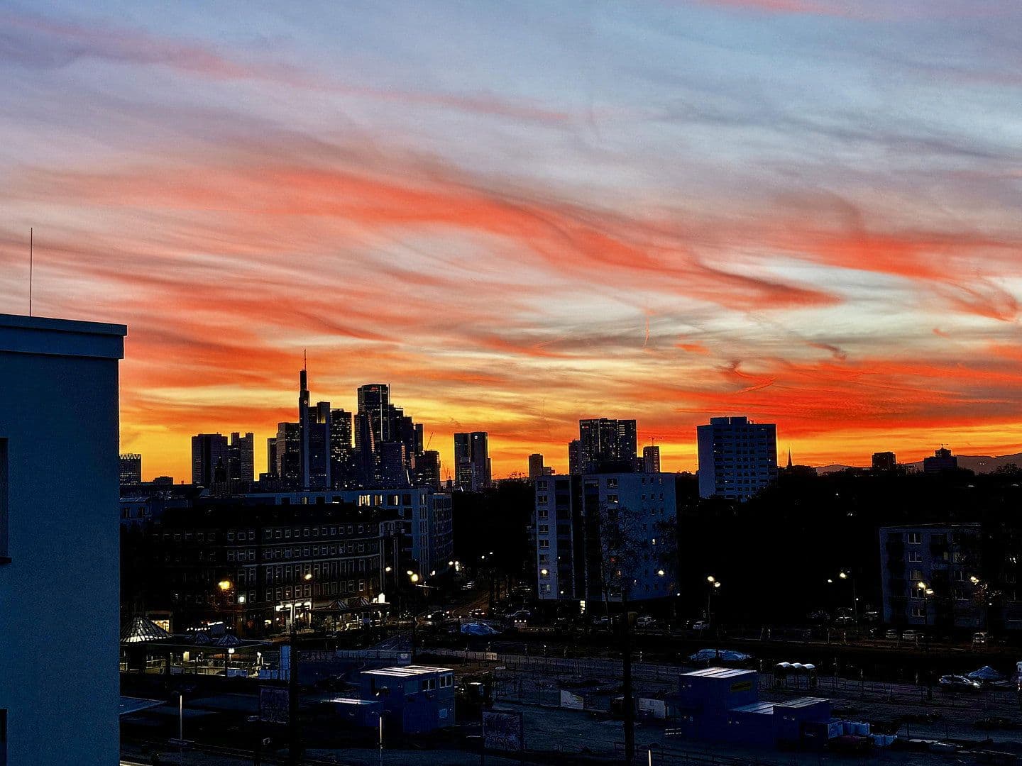 Predaj bytu 4-izbový 144 m², Frankfurt am Main, Hesensko Predaj bytu 4-izbový 144 m², Frankfurt am Main, Hesensko