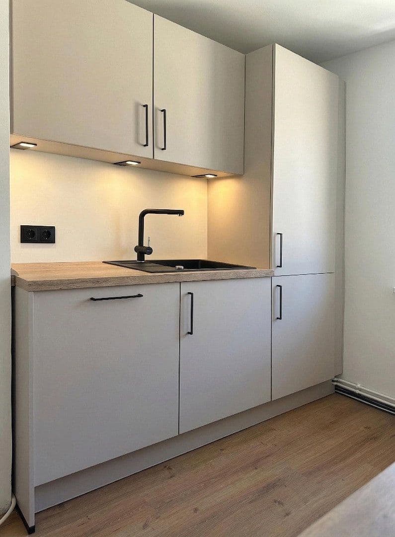 Prenájom bytu 2-izbový 46 m², Markkleeberg, Sasko Prenájom bytu 2-izbový 46 m², Markkleeberg, Sasko