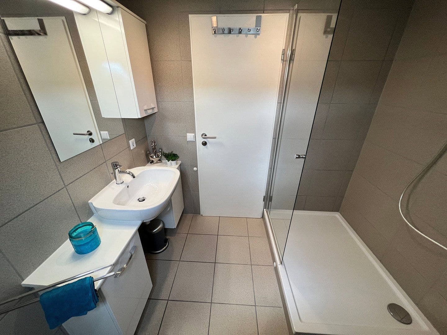 Prenájom bytu 2-izbový 57 m², Uhlandstr. 3, Großbettlingen, Bádensko-Wurttembersko Prenájom bytu 2-izbový 57 m², Uhlandstr. 3, Großbettlingen, Bádensko-Wurttembersko