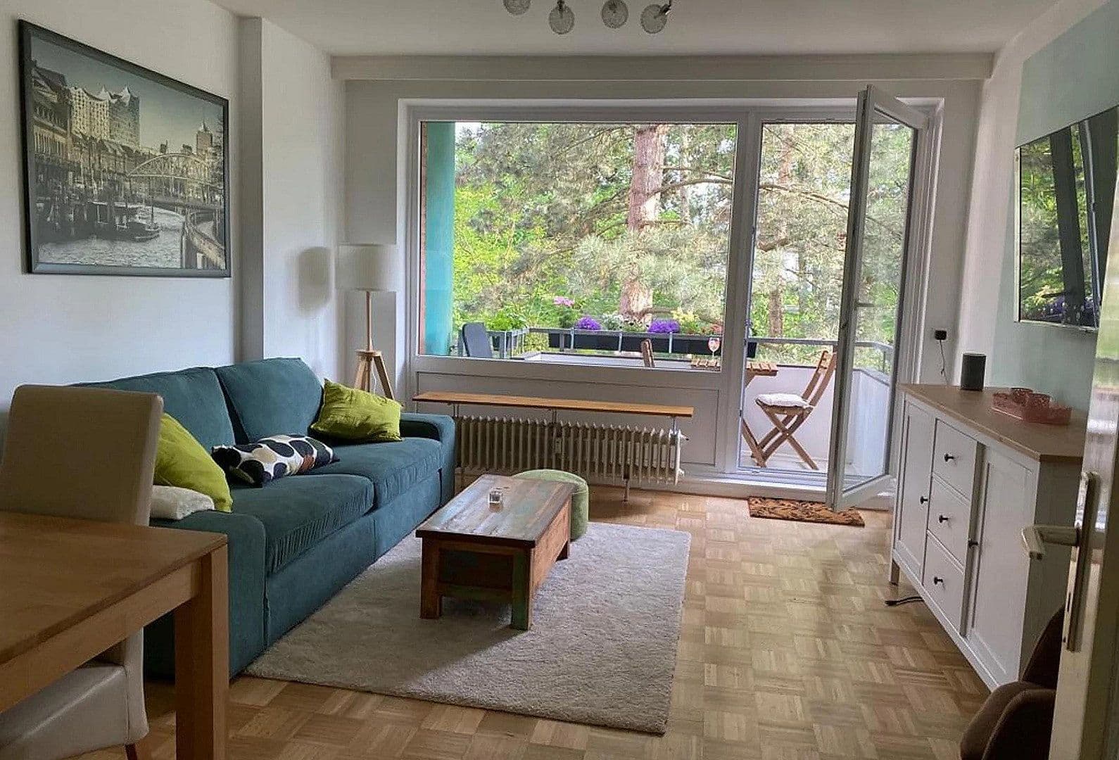 Prenájom bytu 2-izbový 55 m², Hamburg, Hamburg Prenájom bytu 2-izbový 55 m², Hamburg, Hamburg