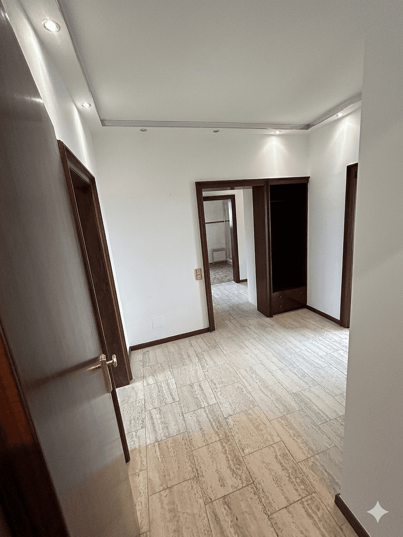 Prenájom bytu 4-izbový 136 m², Otto-Brenner-Straße 144, Bielefeld, Severné Porýnie - Westfálsko Prenájom bytu 4-izbový 136 m², Otto-Brenner-Straße 144, Bielefeld, Severné Porýnie - Westfálsko