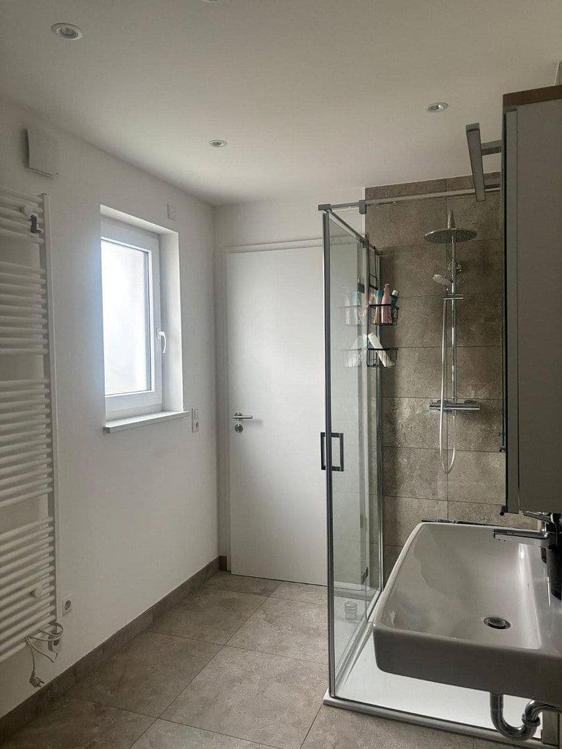 Prenájom bytu 3-izbový 70 m², Hofkirchen, Bavorsko Prenájom bytu 3-izbový 70 m², Hofkirchen, Bavorsko