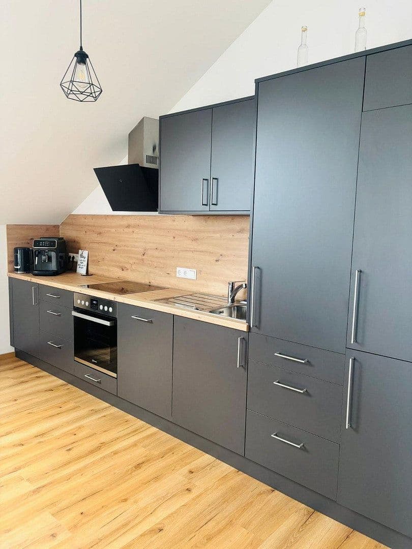 Prenájom bytu 3-izbový 70 m², Hofkirchen, Bavorsko Prenájom bytu 3-izbový 70 m², Hofkirchen, Bavorsko
