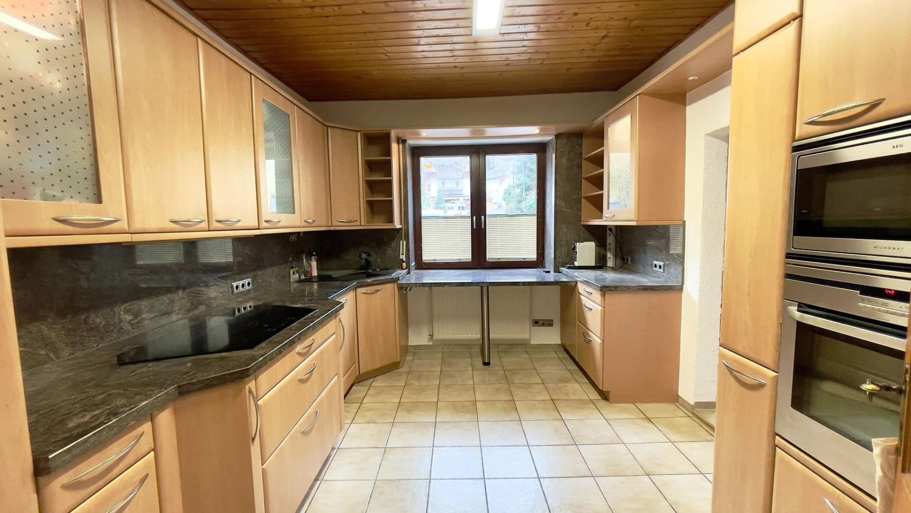 Prenájom domu 170 m², pozemek 190 m², Bad Dürkheim, Porýnie-Falcko Prenájom domu 170 m², pozemek 190 m², Bad Dürkheim, Porýnie-Falcko