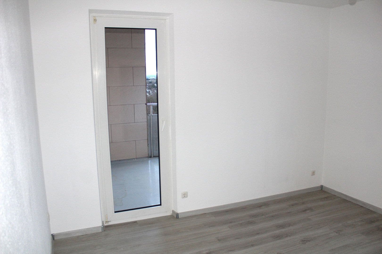 Predaj bytu 2-izbový 56 m², Johanna-Tesch-Straße 16, Schwalbach am Taunus, Hesensko Predaj bytu 2-izbový 56 m², Johanna-Tesch-Straße 16, Schwalbach am Taunus, Hesensko