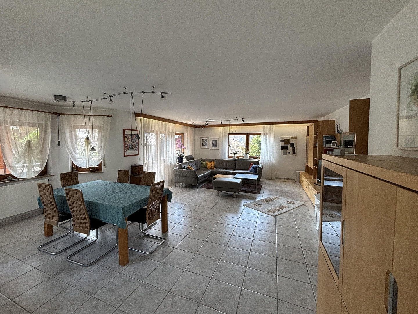 Predaj domu 193 m², pozemek 505 m², Bad Überkingen, Bádensko-Wurttembersko Predaj domu 193 m², pozemek 505 m², Bad Überkingen, Bádensko-Wurttembersko